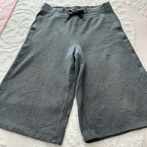 Lululemon Capris